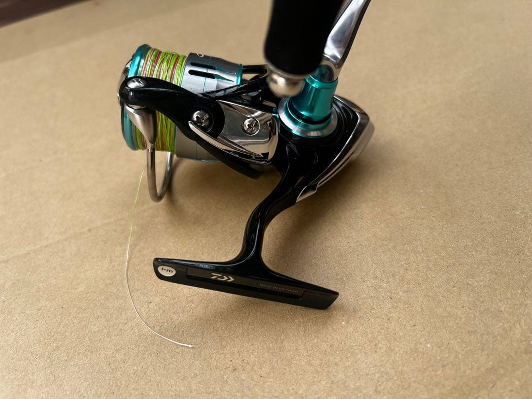 ダイワ 19エメラルダス LT2500S-H-DH エギング スピニングリール