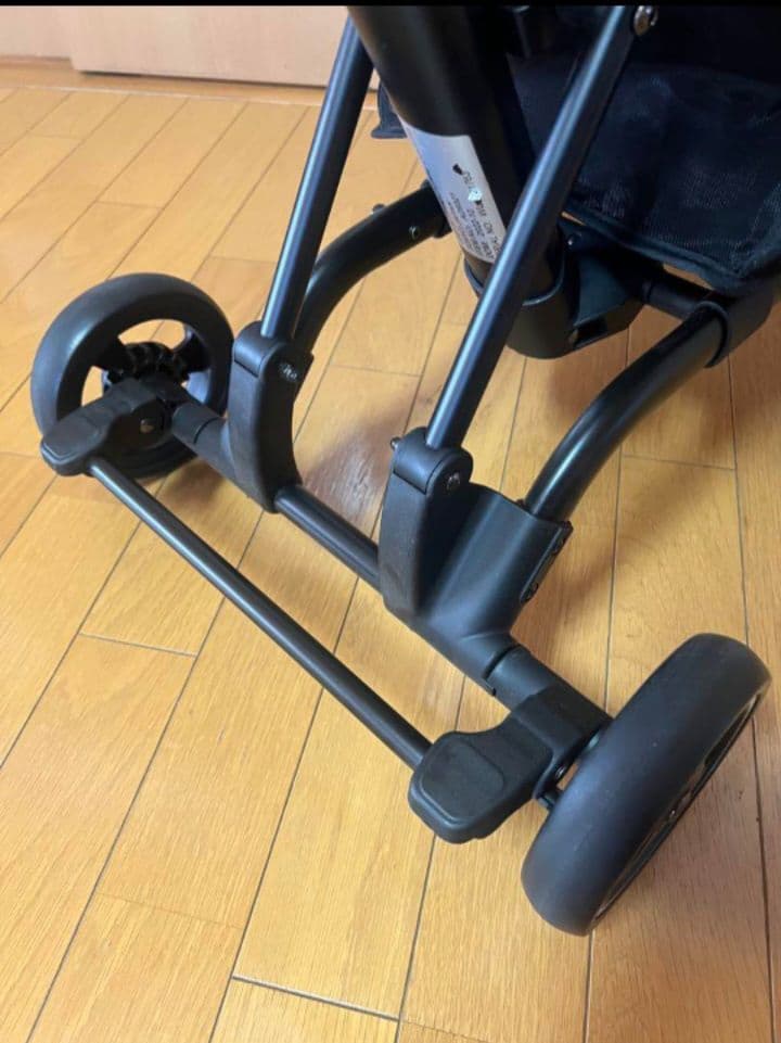 AIRBUGGY FITT Wiz（エアバギーフィット ウィズ）　アースサンド