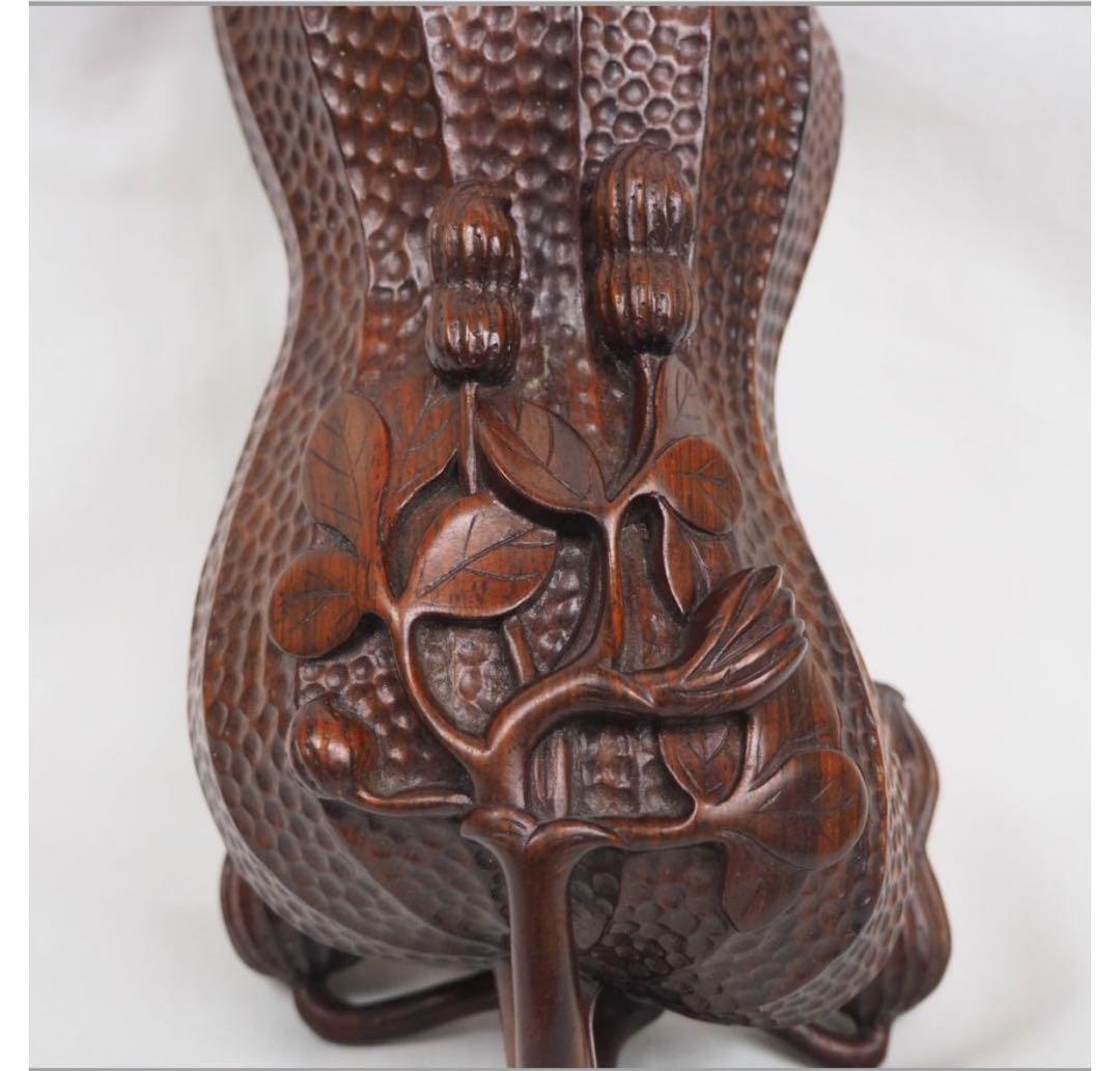 送料無料　時代物　唐木花梨（沈水）透かし彫り落花生蓋物　幅21ｃｍ