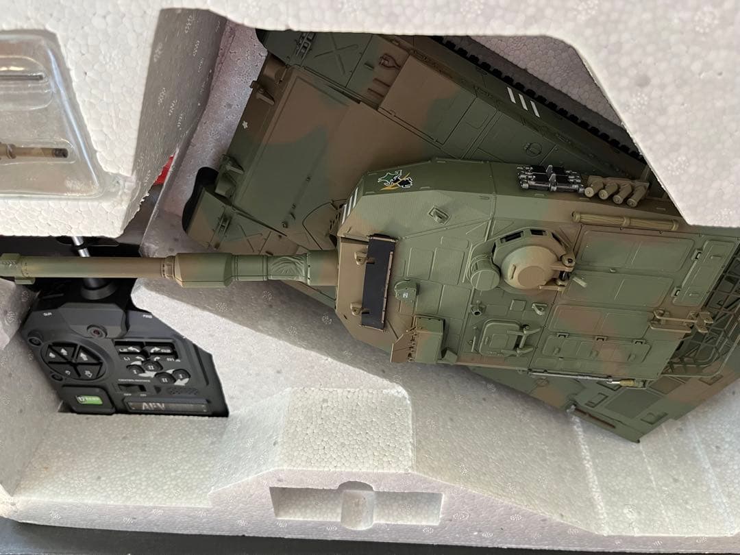 CANNON FLASH TYPE90 陸上自衛隊90式戦車 2色迷彩　タイヨー