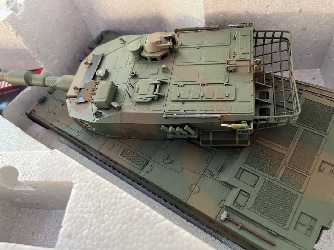 CANNON FLASH TYPE90 陸上自衛隊90式戦車 2色迷彩　タイヨー