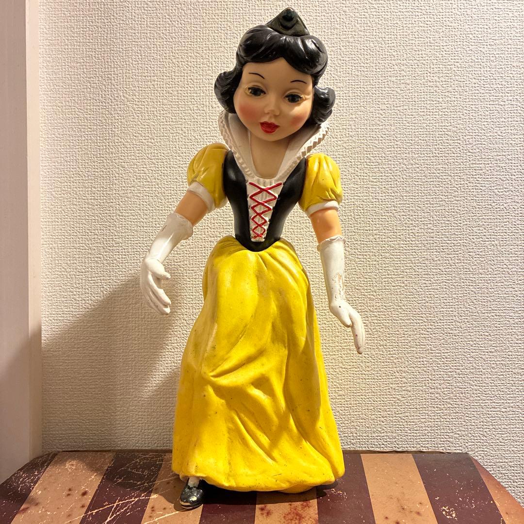 Ledraplastic  White ラバードール