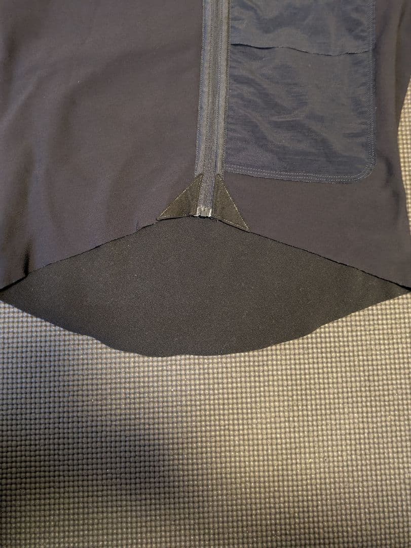 ASSOS　EQUIPE RS WINTER SS MID LAYERサイズM