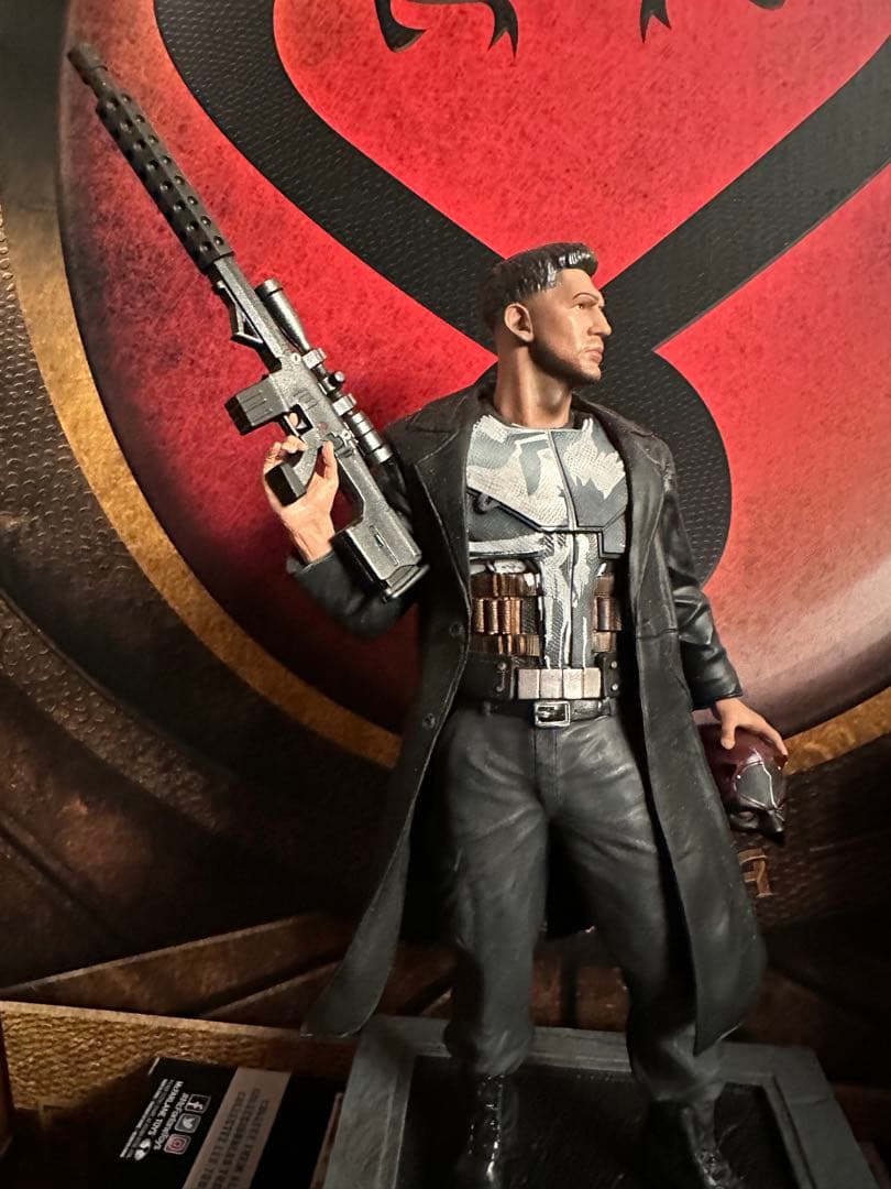 パニッシャー デアデビル　NETFLIXスタチュー