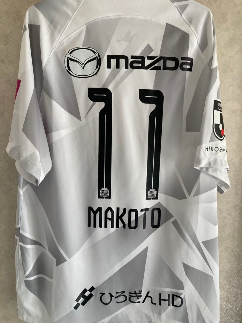 サンフレッチェ広島　2024アウェイユニフォーム　満田誠　3XL