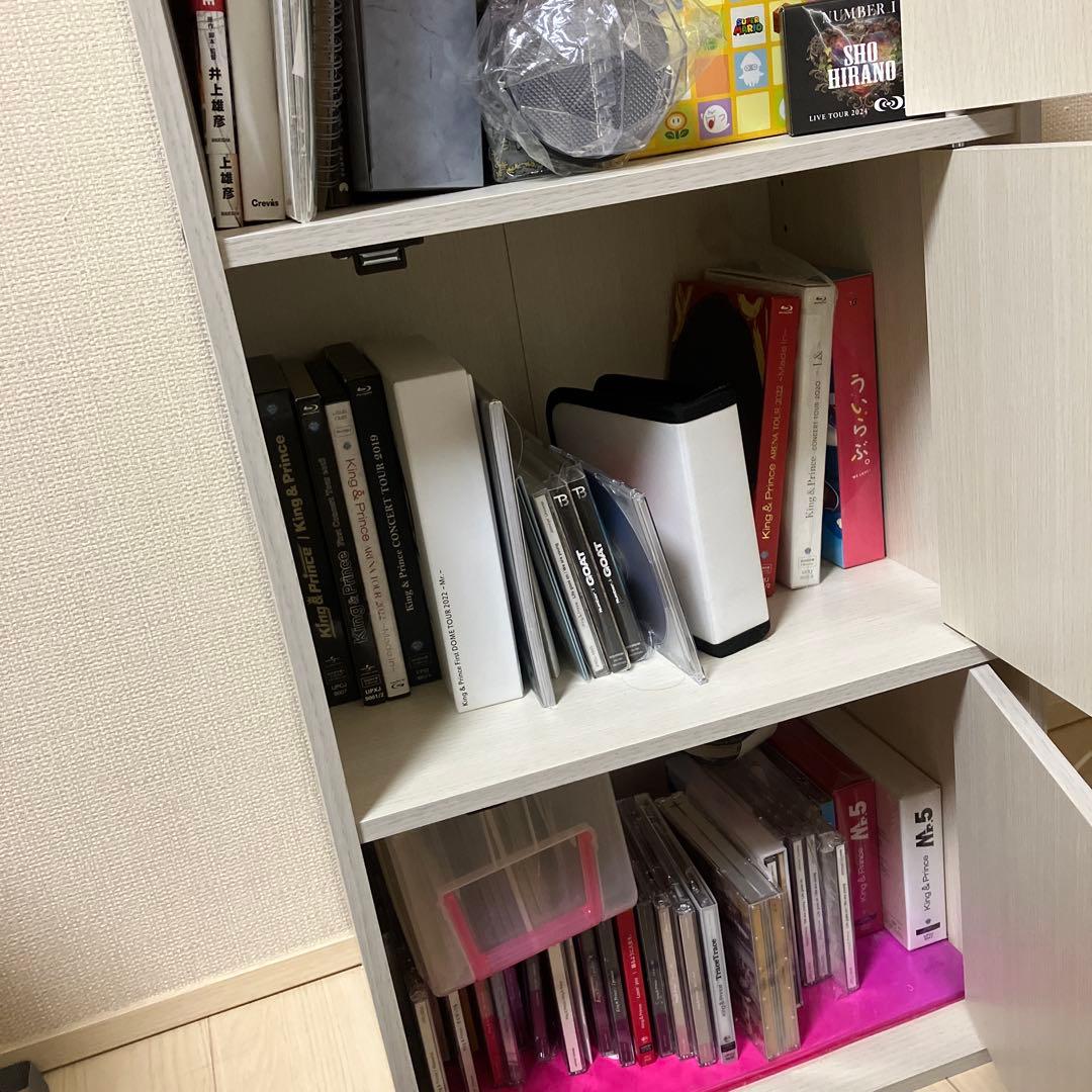 King & Prince グッズ・円盤・カレンダー・Blu-ray・ペンラなど