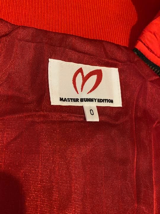 半額以下！新品未使用！マスターバニーエディション　ストレッチブルゾン