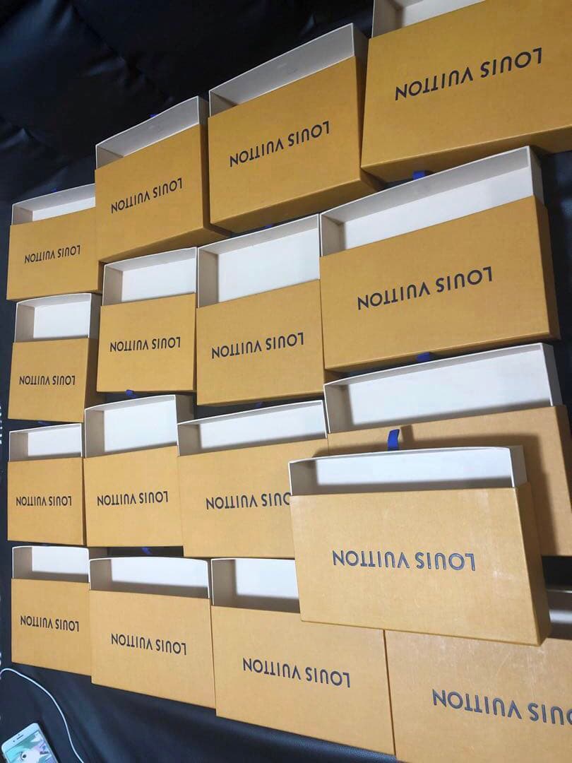 難あり品　ルイヴィトン　お財布、小物等用箱　41箱