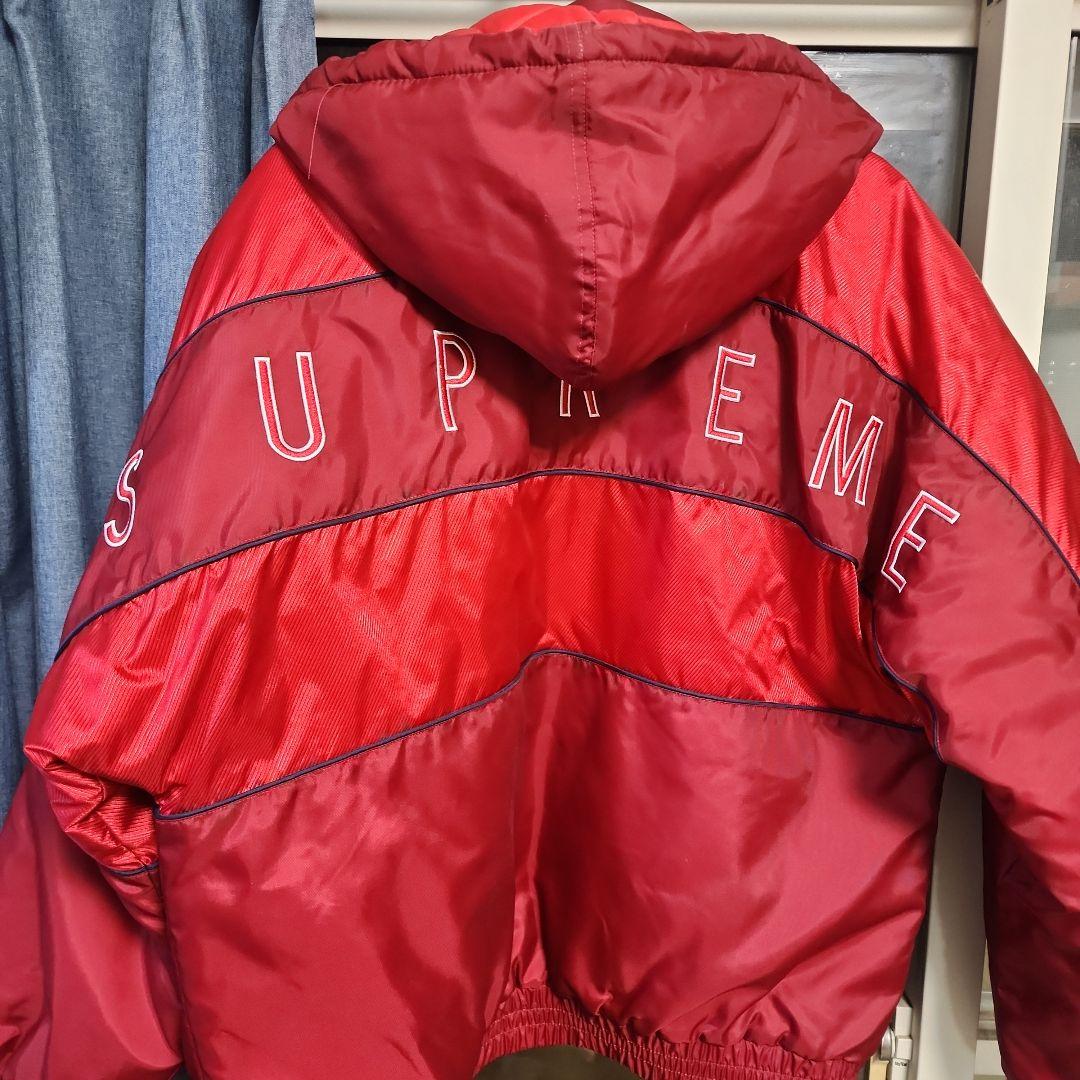 Supreme　シュプリーム　ダウンジャケット　赤 red