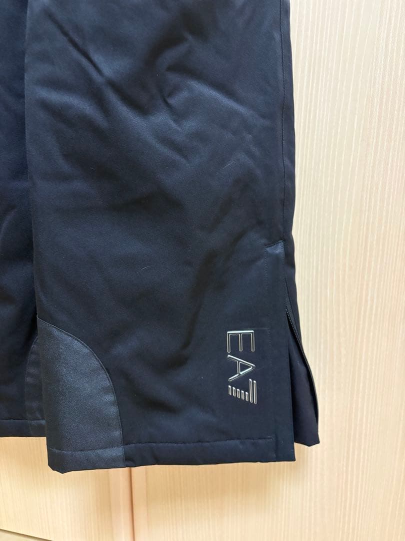 エンポリオアルマーニEA7 ビブパンツ　スノボー　スキー　ウェア　メンズ