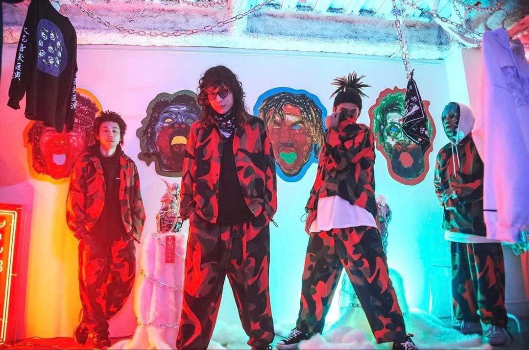 スサシ 50着限定セットアップ