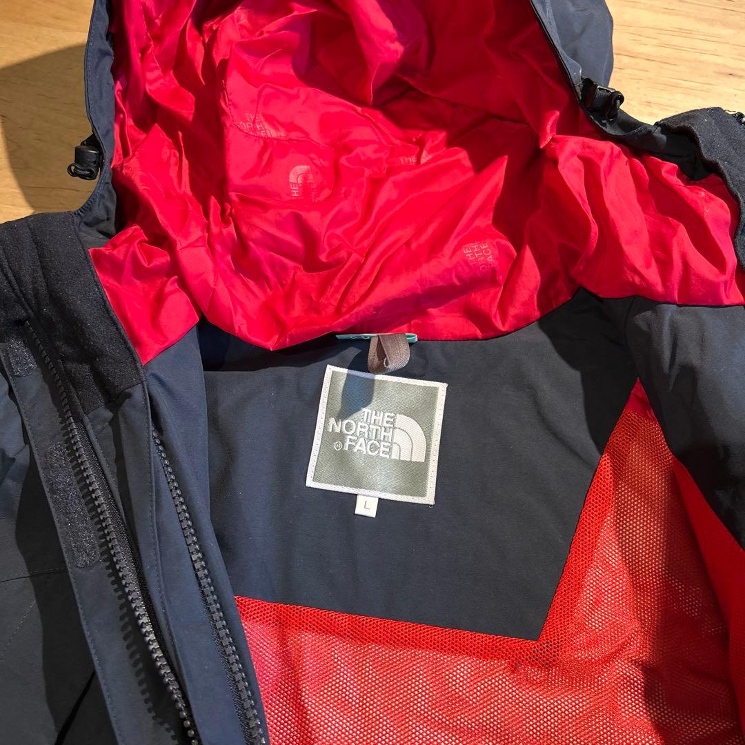 THE NORTH FACE ネイビーx レッド ジャケット 白ニット帽セット