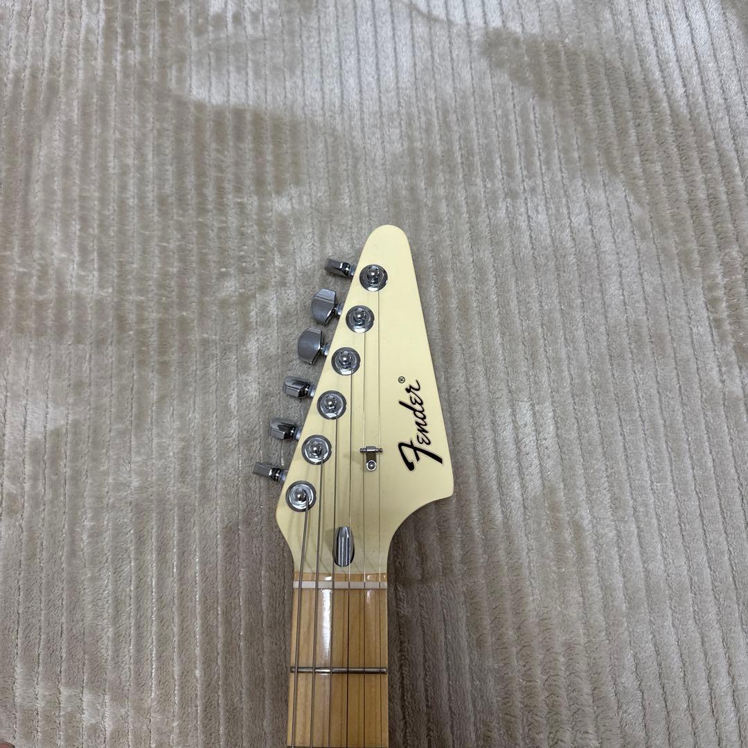 ギター Fender Daiki Tsuneta Swinger 2021