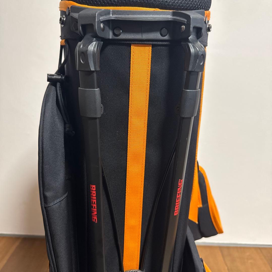 美品　ブリーフィング スタンド式　キャディバッグ