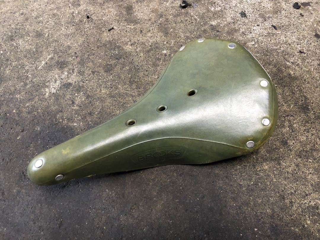 BROOKS B17 グリーンサドル