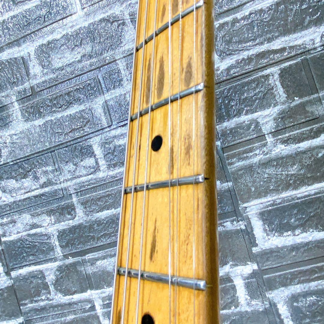 Squier by Fender ストラトキャスター スクワイア　レリック