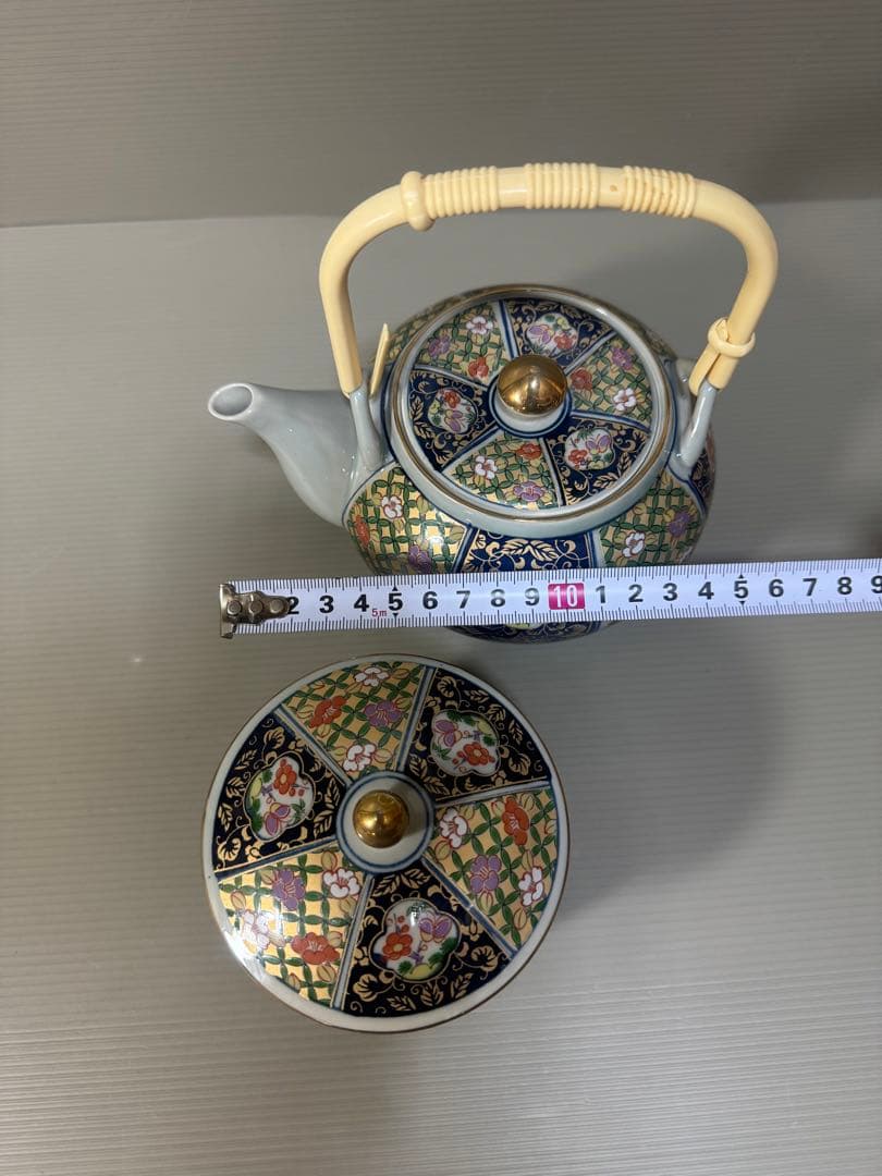 2272 有田焼 瑞窯 茶器セット　急須1客　湯呑蓋付5客　金彩