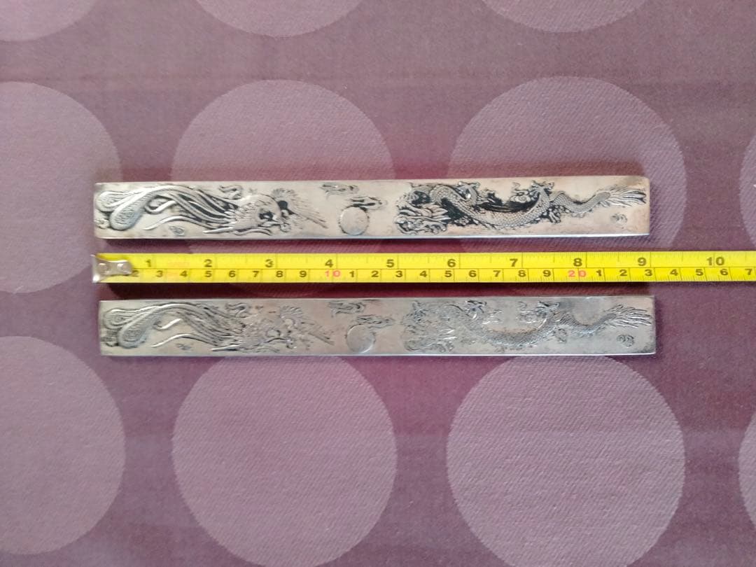 旧蔵した物中国骨董貴重希少 【中国清の時代手造り龍鳳細工彫刻純銀文鎮２点セット】