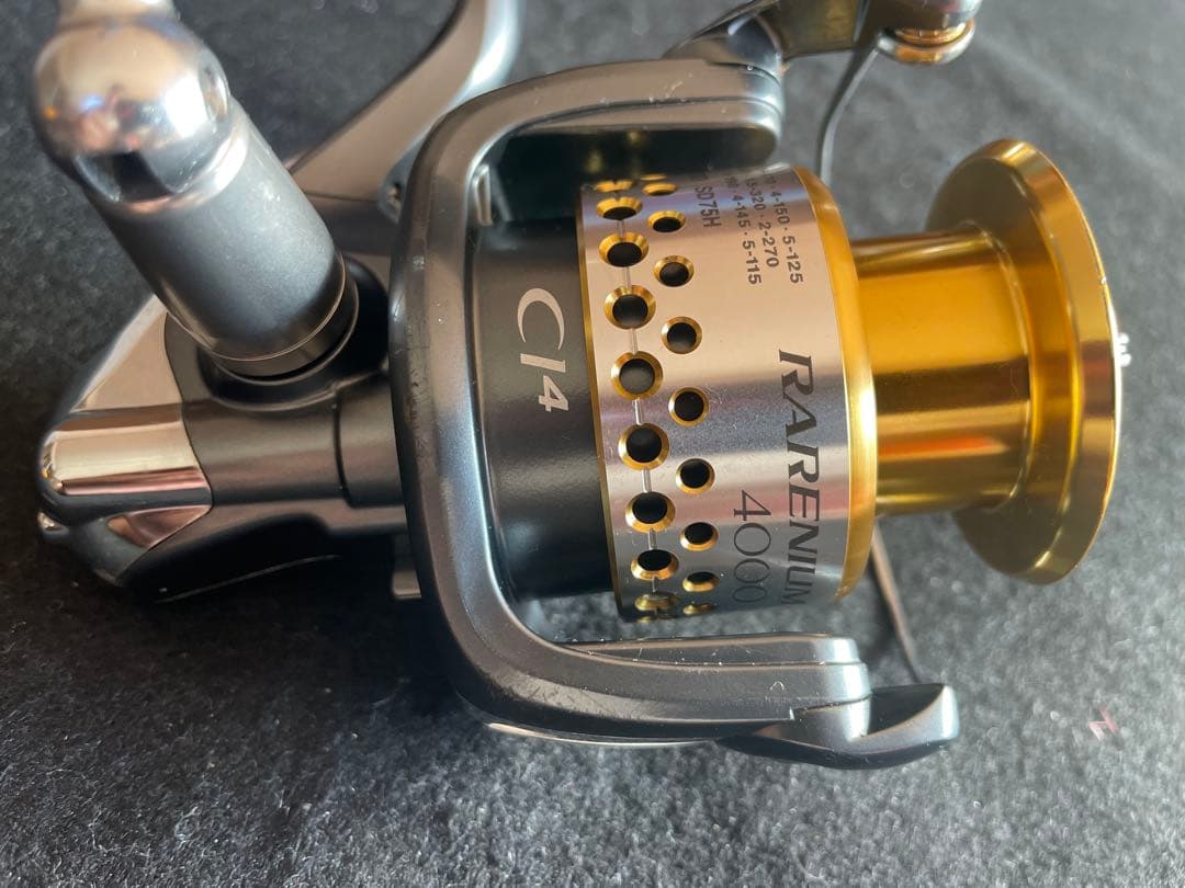 SHIMANO RARENIUM CI4 4000 スピニングリール