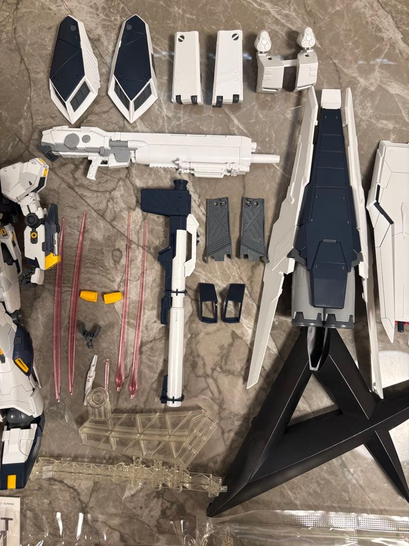 MG νガンダム side-f hws拡張セット　メガバズーカランチャー 未組立