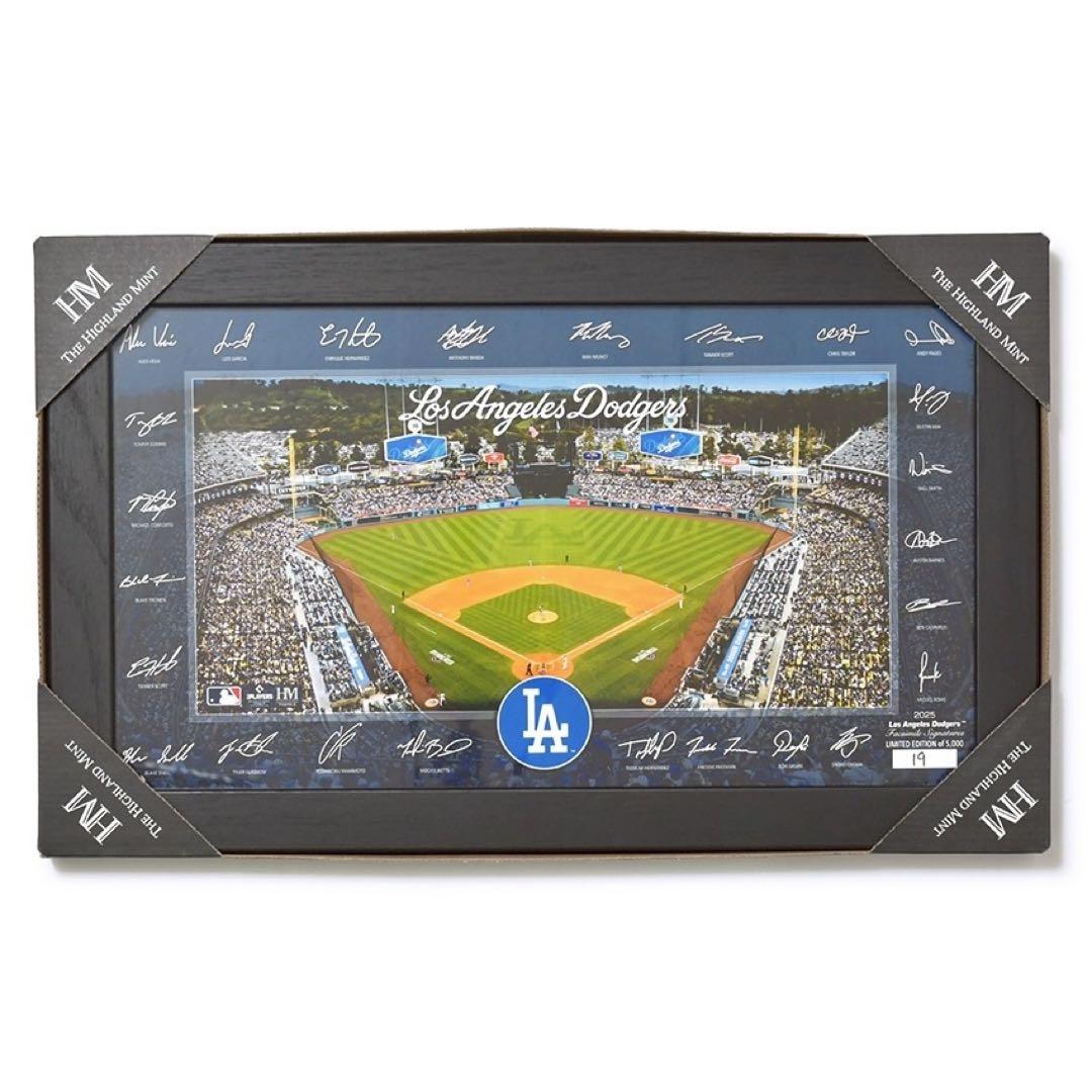 ロサンゼルス・ドジャース サイン入り写真　限定5000枚　大谷翔平　ボブルヘッド