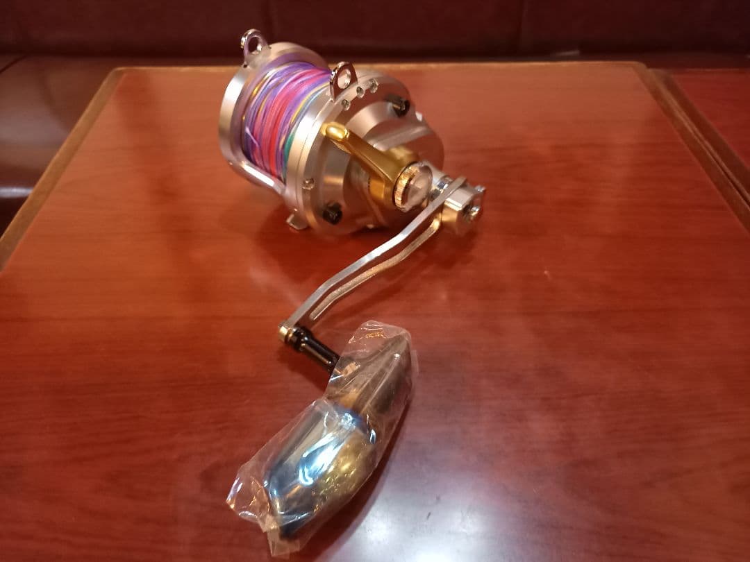 シマノ タリカ 20II ミゾハンパワーハンドル装着済み【極美品】