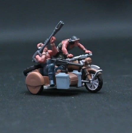 【完成品】 1/72 アビテート F44D デザートガンナー 塗装改修完成品