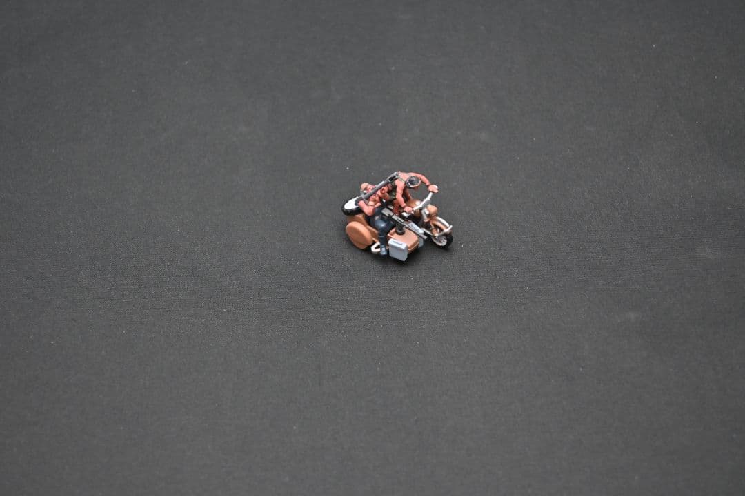 【完成品】 1/72 アビテート F44D デザートガンナー 塗装改修完成品