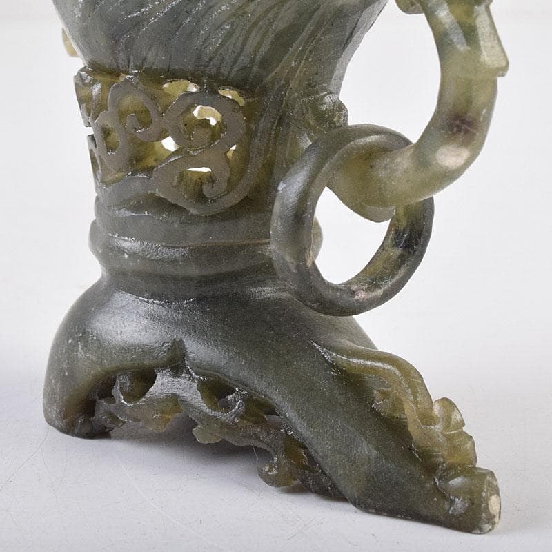 中国　玉石彫刻　龍刻　爵　V　R9036