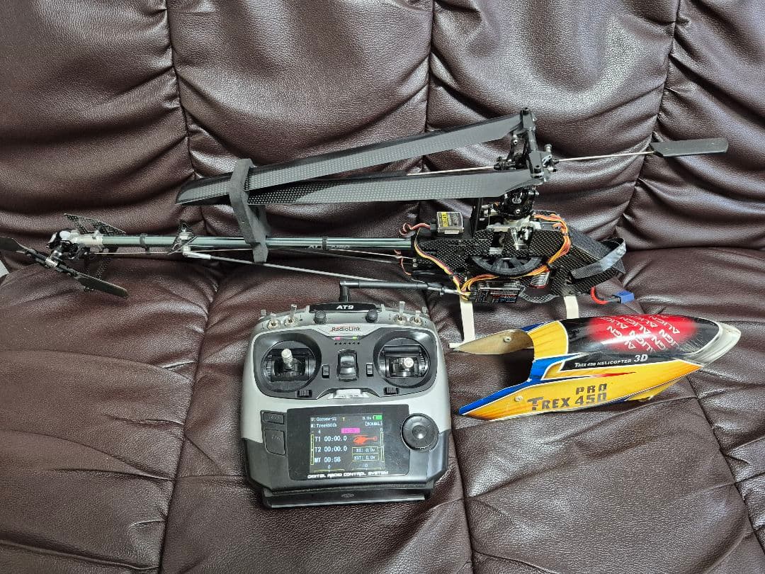 つ*ン様 TREX 450 ラジコンヘリコプター 2.4GHz