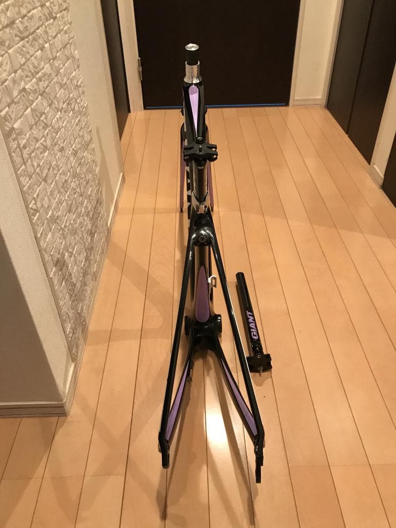 【価格交渉有】GIANTカーボンフレームセット XXS 適正身長150CM