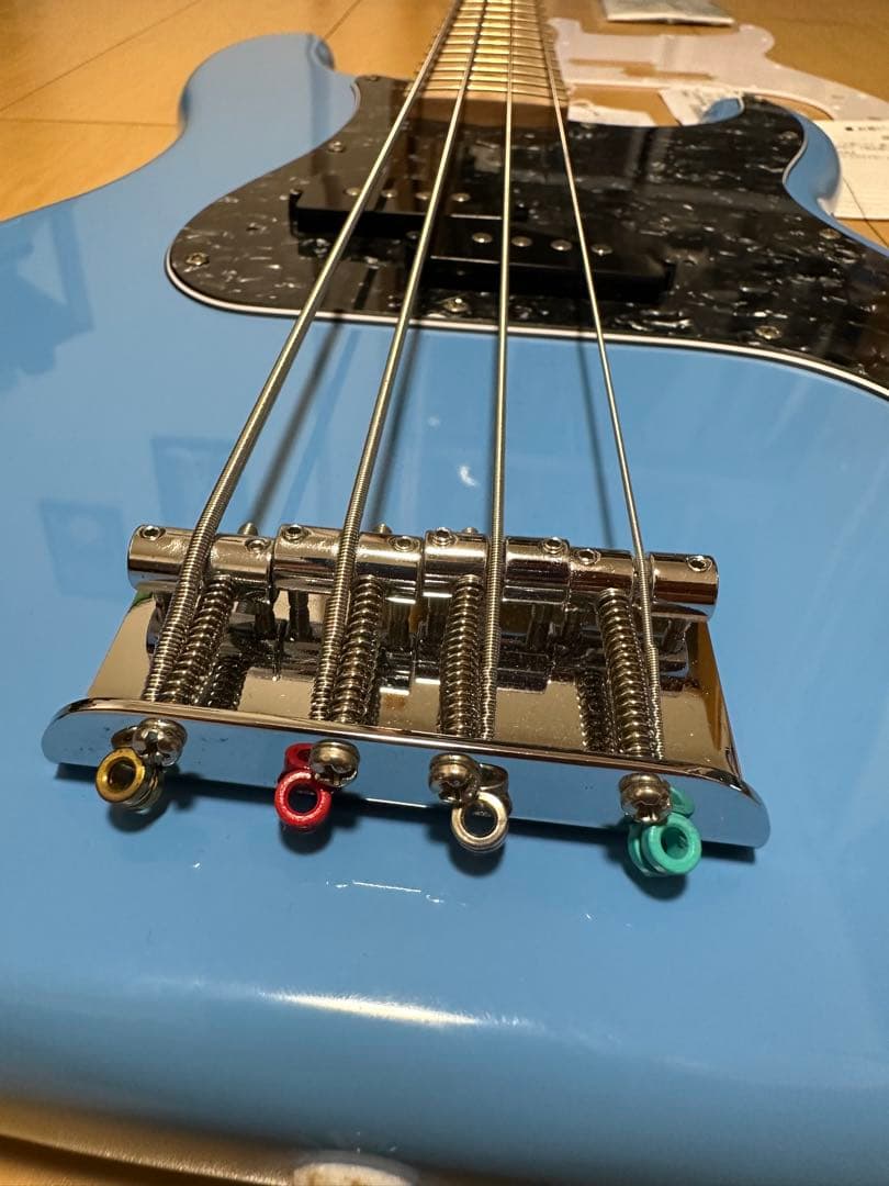 Squier ベース　P-Bass 青色 スクワイアーベース