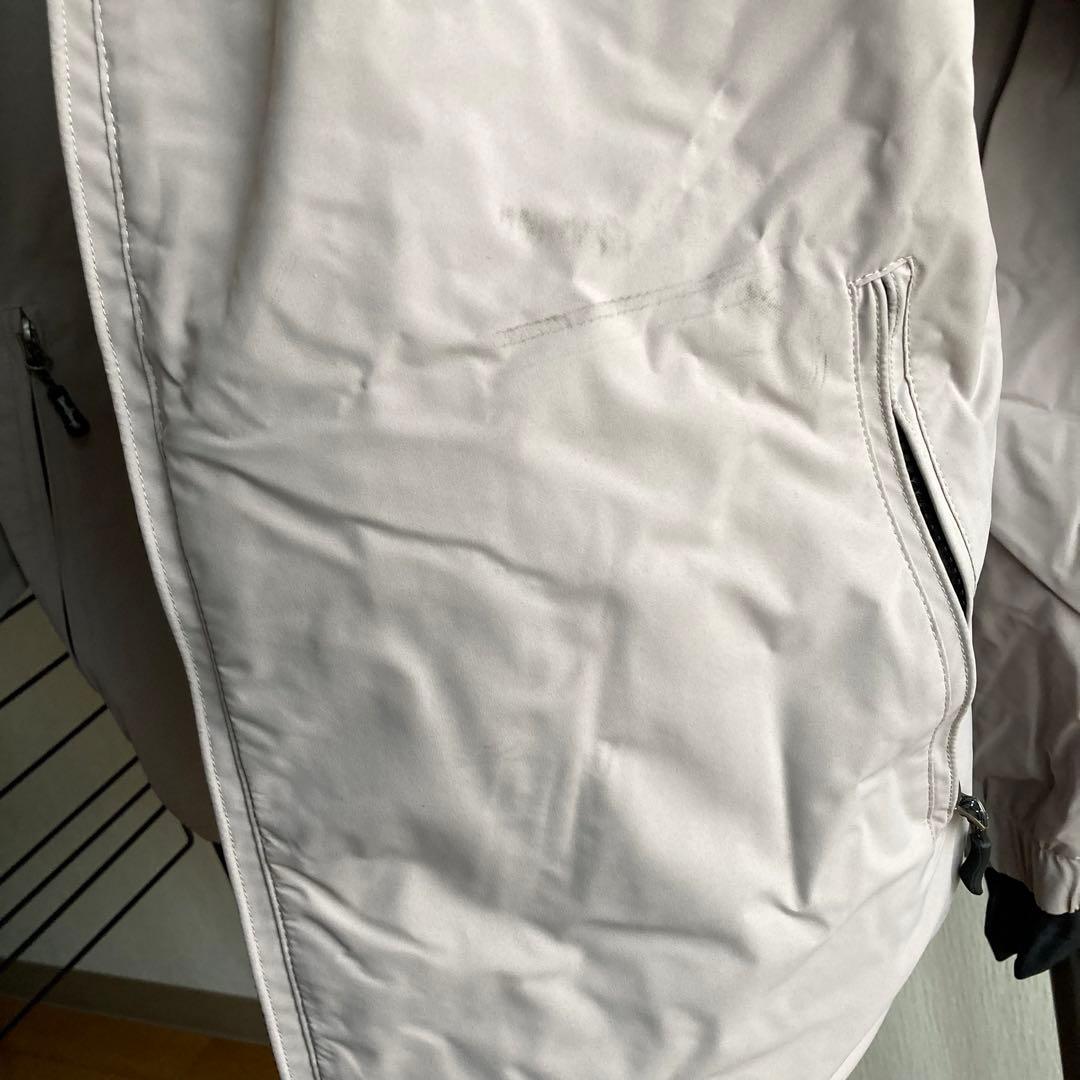 【上下セット】スノーボードウェア　ジャケット　高撥水　ポケット有　フード無し