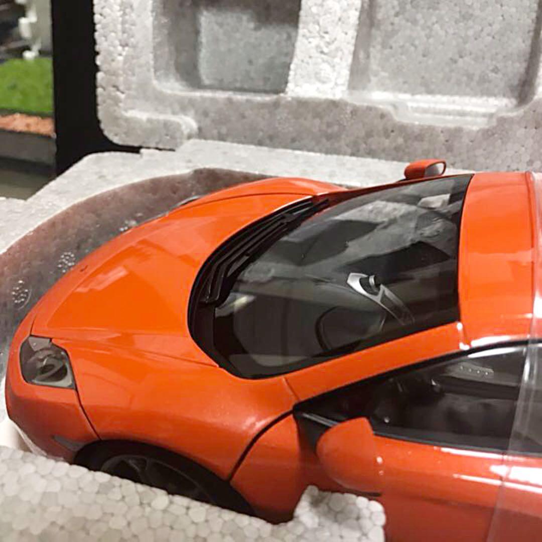 オートアート 1/18 ミニカー マクラーレン MP4-12C オレンジ