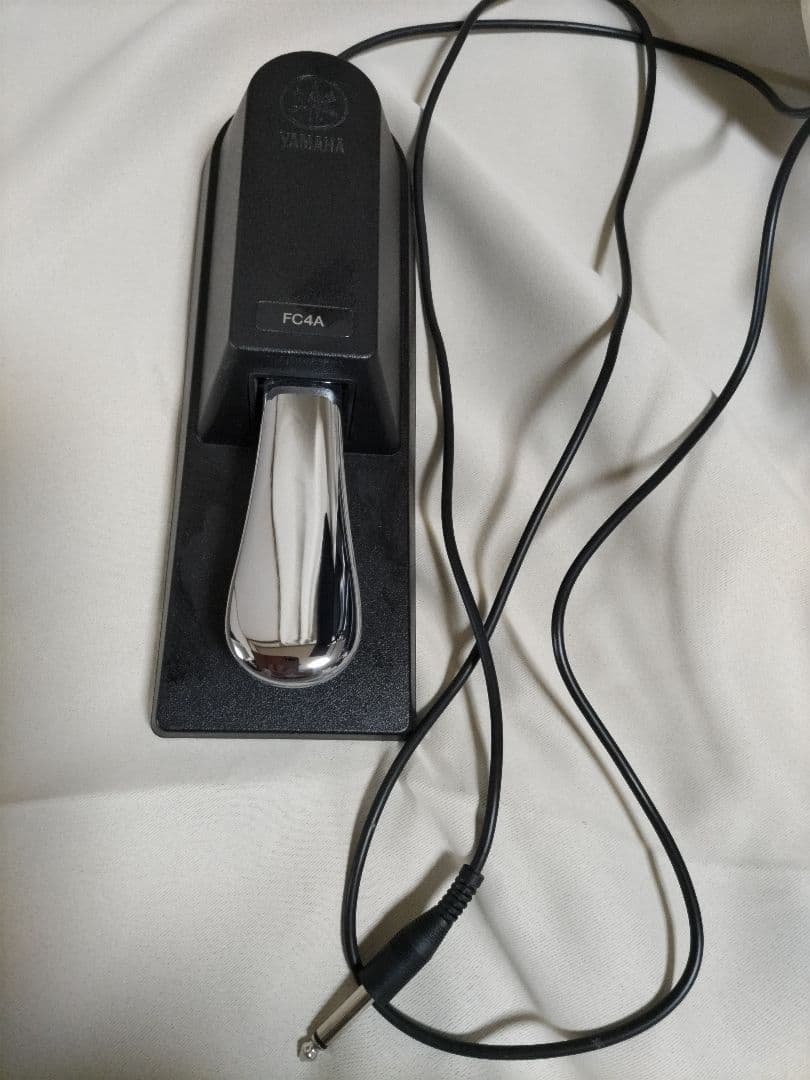 YAMAHA　シンセサイザー　modx8+　フットペダルfc4a付き