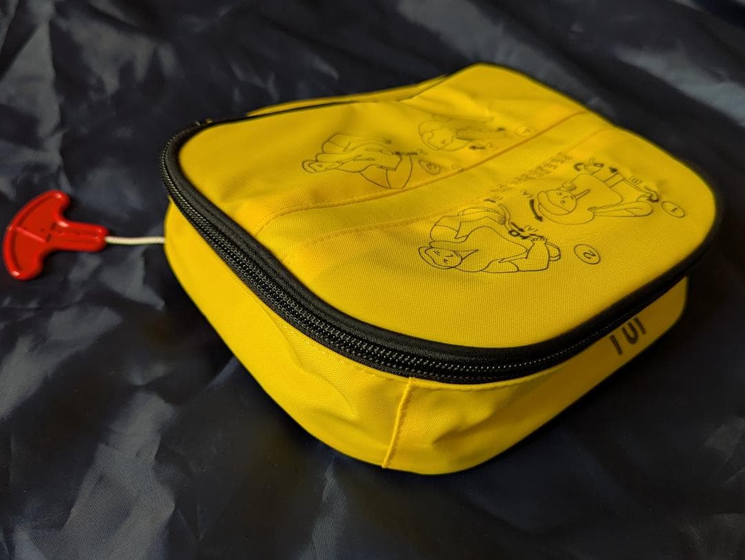 JAL ライフベスト ポーチ