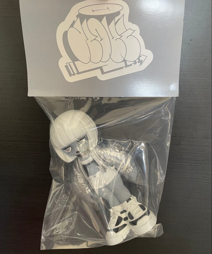 【今だけ】emDASHxSNKRDUNK Soft VinylToy