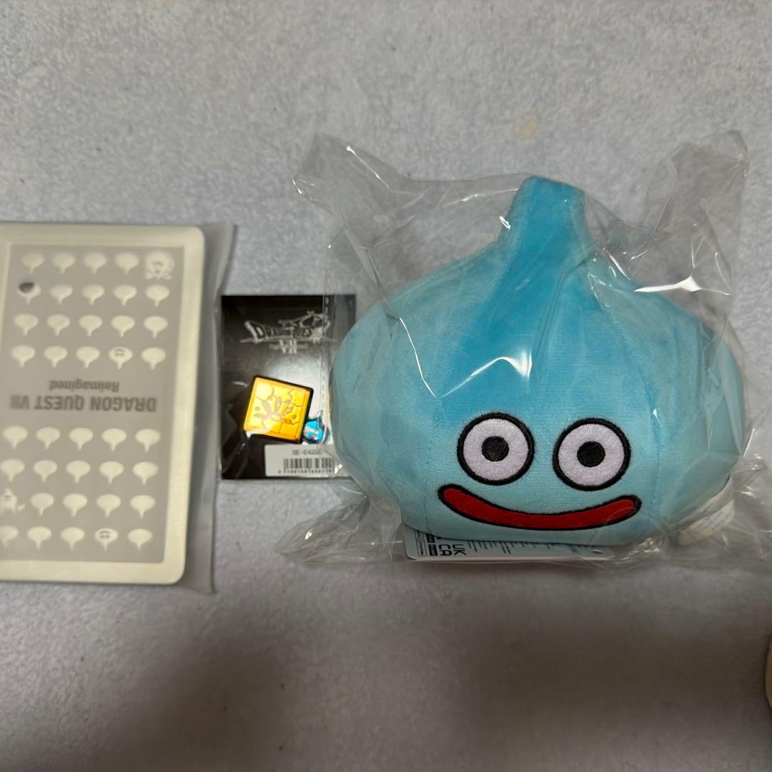 ドラゴンクエストVII ぬいぐるみ　ピンズ　ブックケース(未開封品)