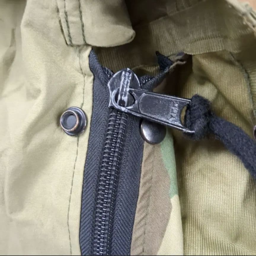 米軍実物　寝袋　シュラフ　スリーピングバッグ　ゴアテックスカバー　収納袋