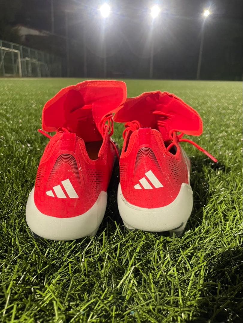 サッカー　スパイク　プレデター　エリート　AG 28.5