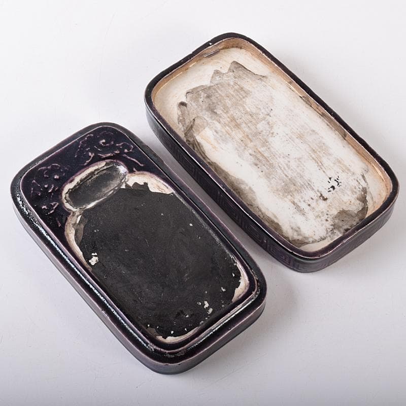 平安　篩月庵　三浦竹泉造　紫交趾　人物馬文　陶硯　共布共箱　F　R7883