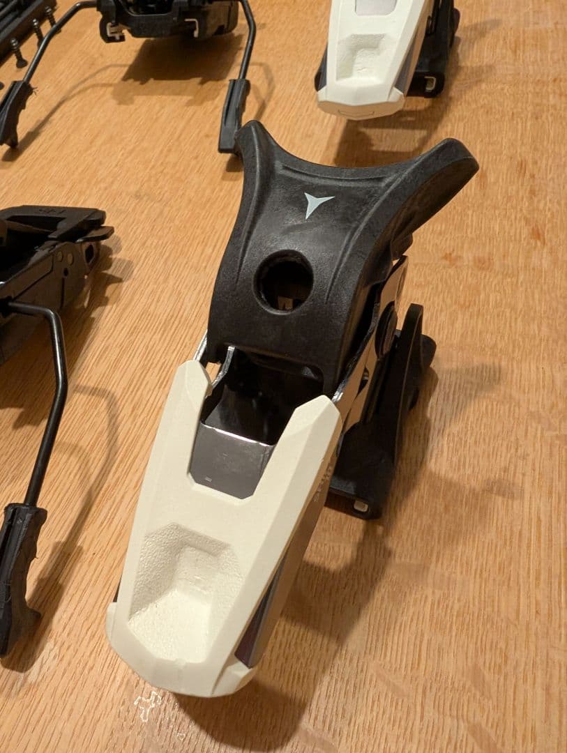 【ATOMIC アトミック】SHIFT 10 MNC シフトビンディング