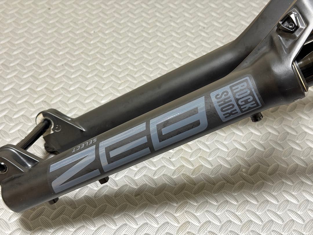 ROCKSHOX ZEB Select 29インチ 170mm