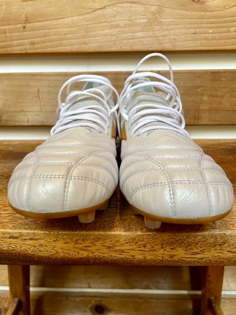 ミズノ モレリア ネオ 4 β JAPAN 27.5cm 元箱 ゼログライド紐付