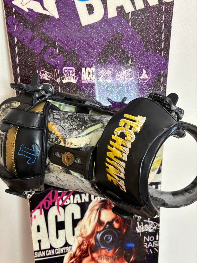 【映えデザイン】ACC スノーボード 豪華ガールズグラフィック