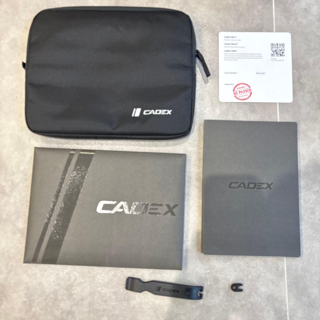 新品　CADEX 42 TUBELESS完組 フロント最終価格
