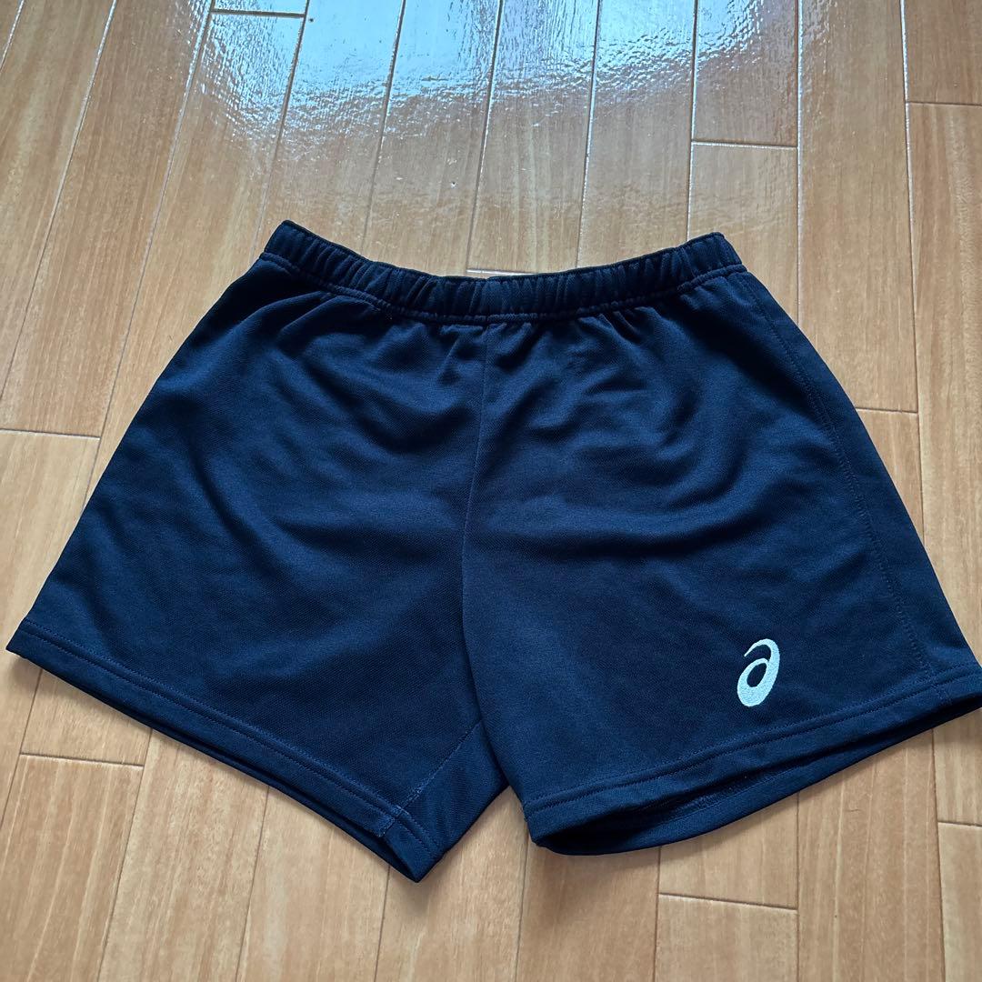 バレーボールTシャツ・ショートパンツ4点セット