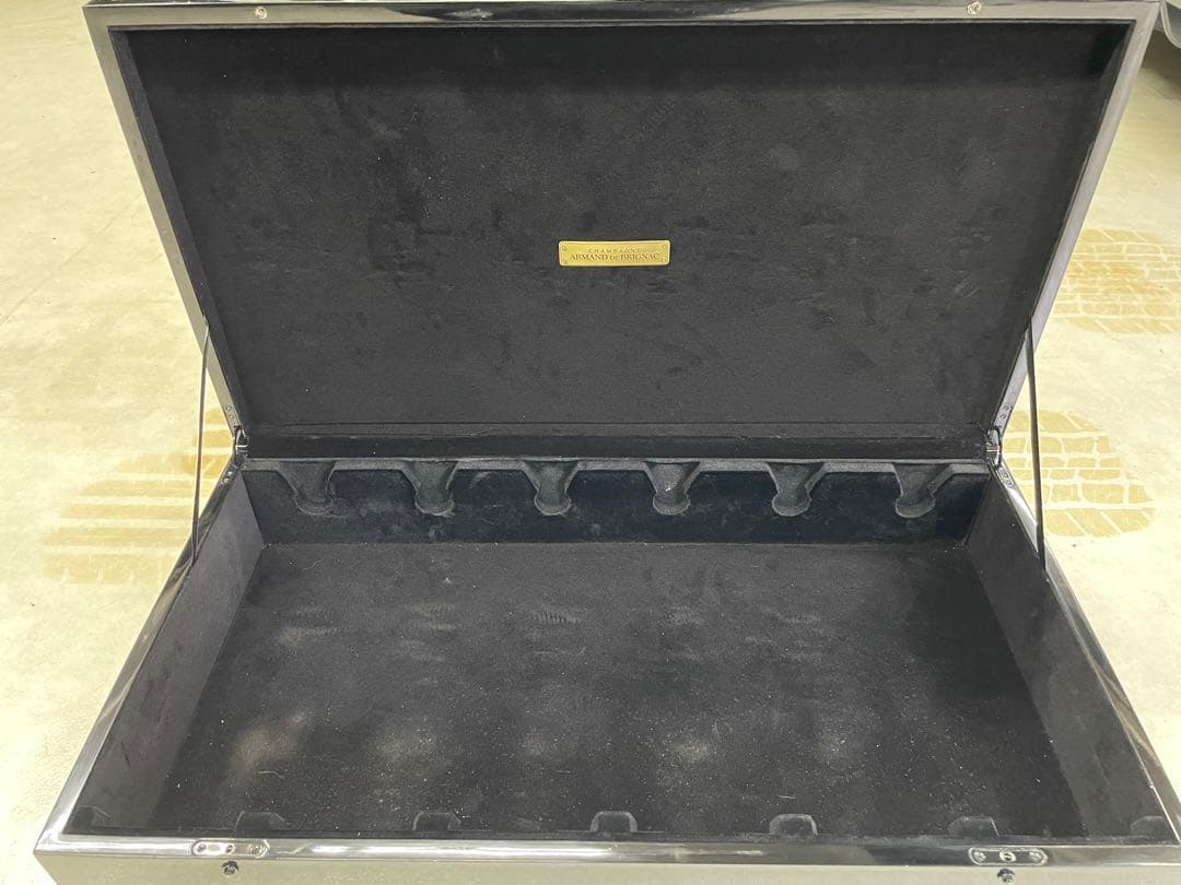 アルマンド　ケース　空箱