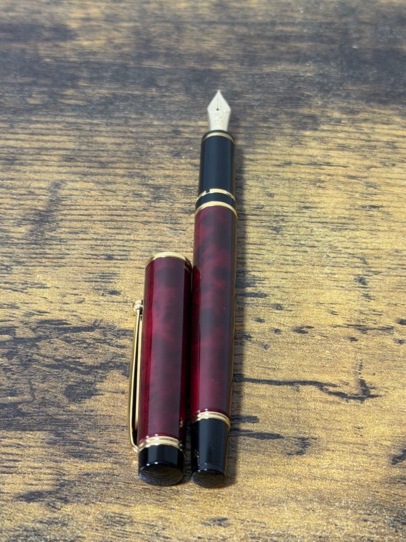 新品未使用　1996年製　初期型　グランセ　ルビーレッド　マーブル　万年筆 細字