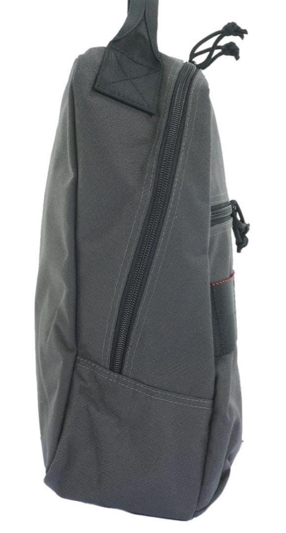 新品未使用　ブリーフィング　マルチケース